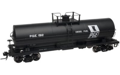 2012: Pacific Great Eastern tank car